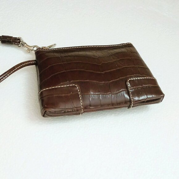 Women's Brown Alligator Print Small Wristlet Faux Leather Clutch Bag - Picture 1 of 11